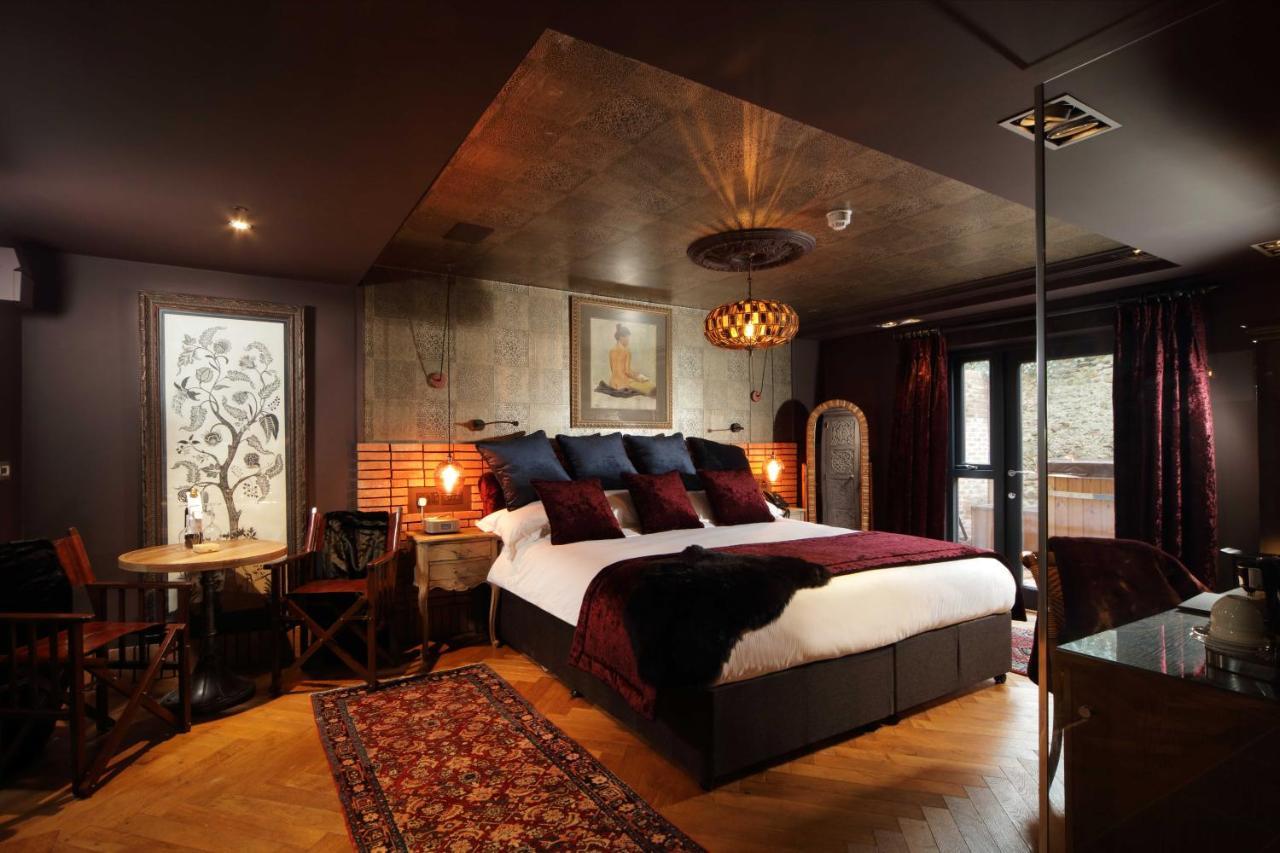 The Impeccable Pig Hotel Седжфийлд Екстериор снимка